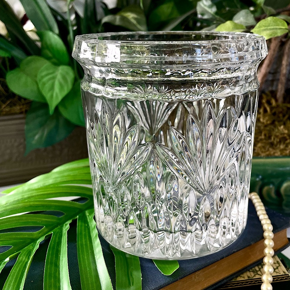 Vintage Princess House Highlights Crystal Treasure Jar
